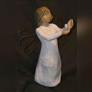 Willow Tree Baptismal Angel of Hope